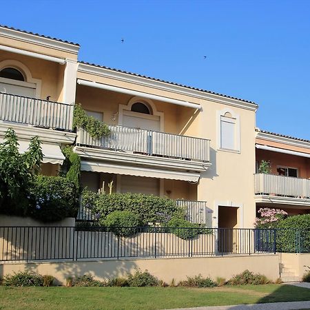 Appartement Les Pins Bleus A8 Sainte-Maxime Exteriér fotografie