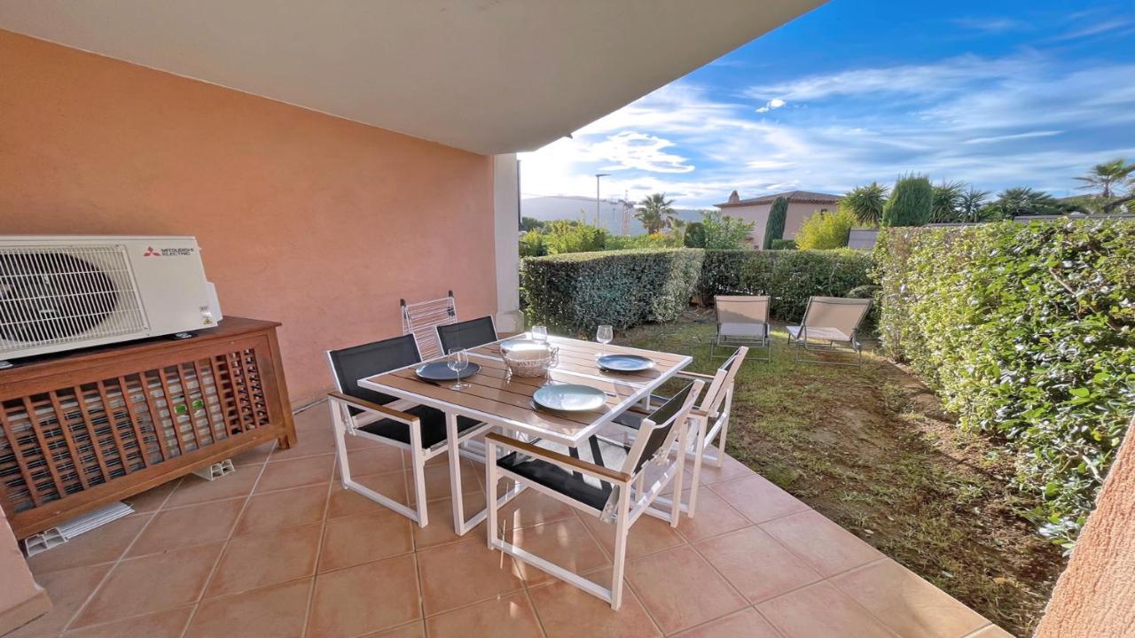 Appartement Les Pins Bleus A8 Sainte-Maxime Exteriér fotografie