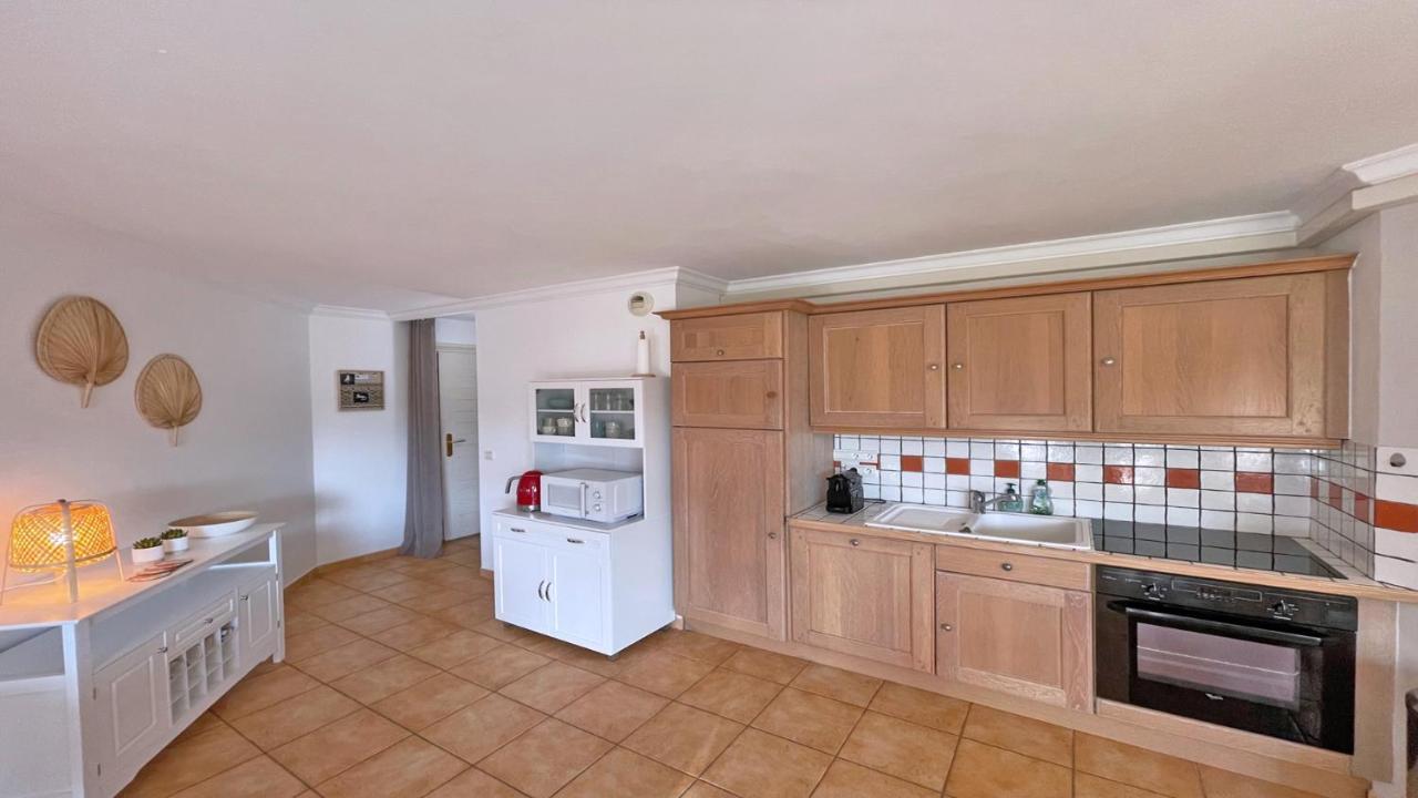 Appartement Les Pins Bleus A8 Sainte-Maxime Exteriér fotografie