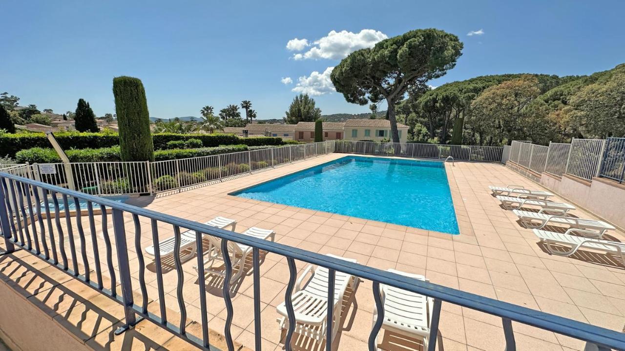 Appartement Les Pins Bleus A8 Sainte-Maxime Exteriér fotografie