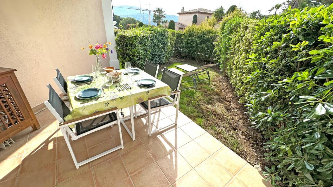 Appartement Les Pins Bleus A8 Sainte-Maxime Exteriér fotografie