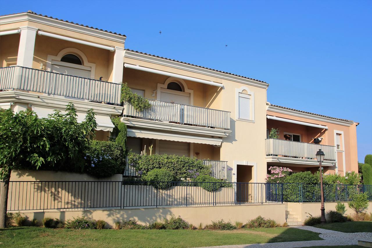 Appartement Les Pins Bleus A8 Sainte-Maxime Exteriér fotografie