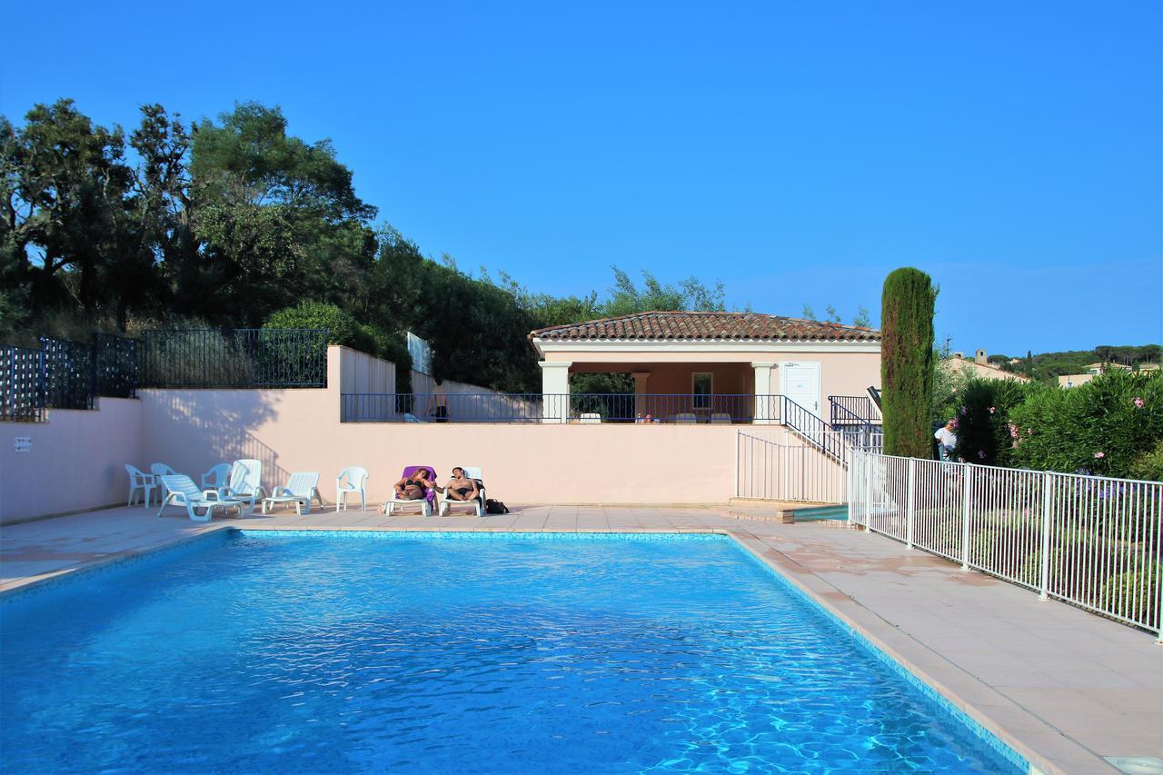 Appartement Les Pins Bleus A8 Sainte-Maxime Exteriér fotografie